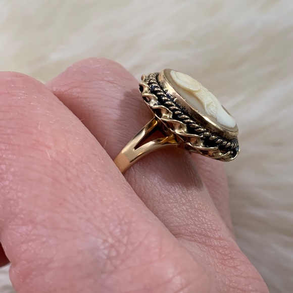 18k Gold Cameo Ring 9-9.25 Man Or God In Helmet - Picture 8 of 11